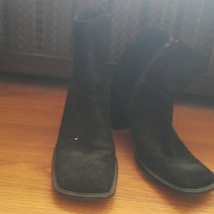 Black Suedue Boots